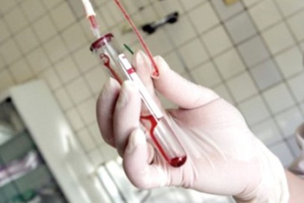 Mai mulţi bani pentru tratamentul bolnavilor de SIDA